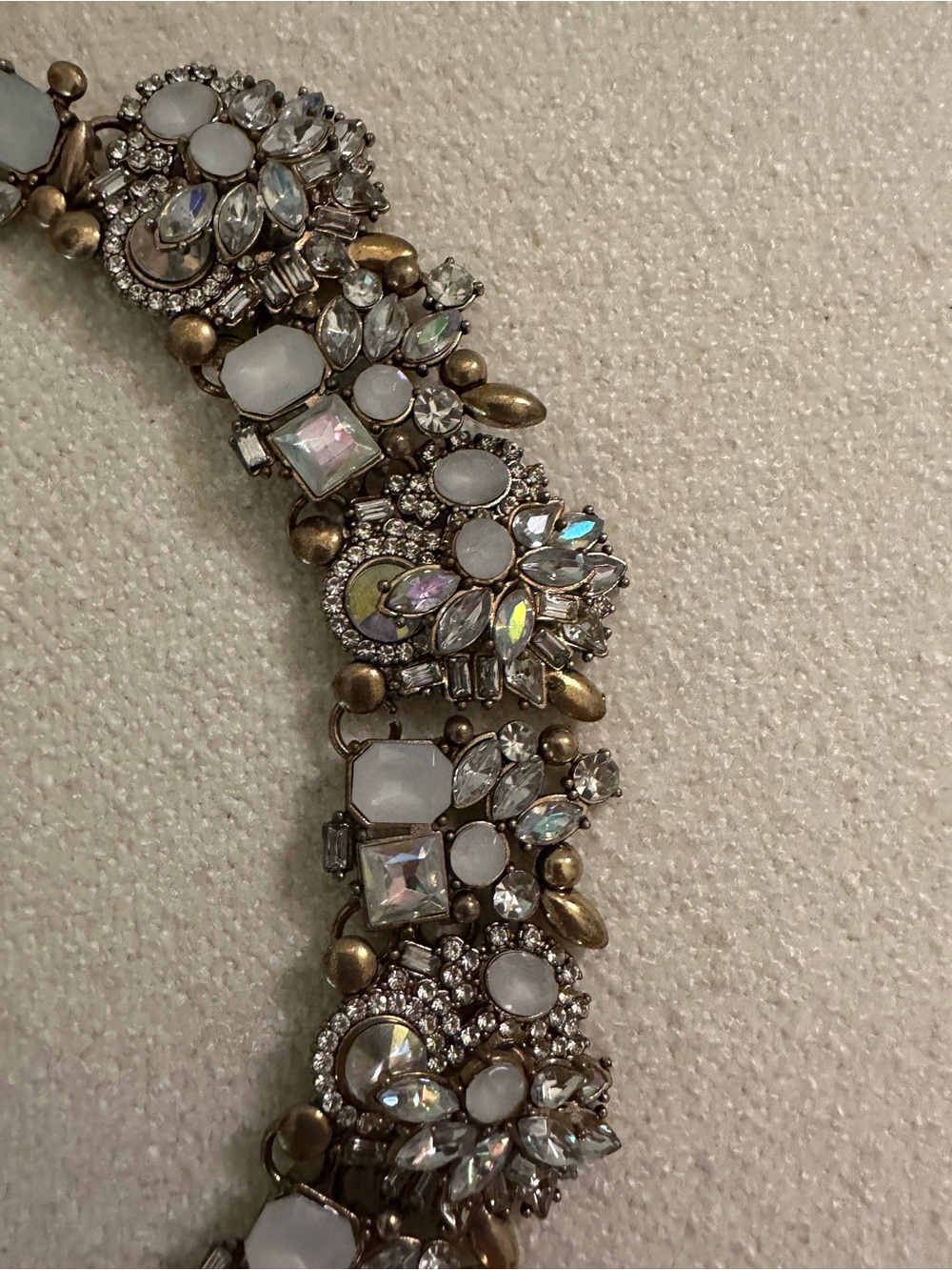 Statement Rhinestone Vintage Inspired Collar Necklace - White & Gold 16” + 3” - Picture 3 of 6